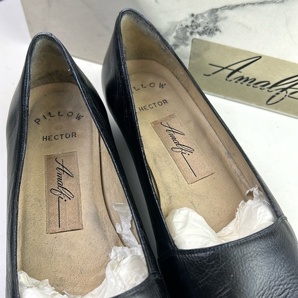 Amalfi Hector I Italian Black Leather Low Heels In Box Size 7 1/2B - Picture 9 of 10